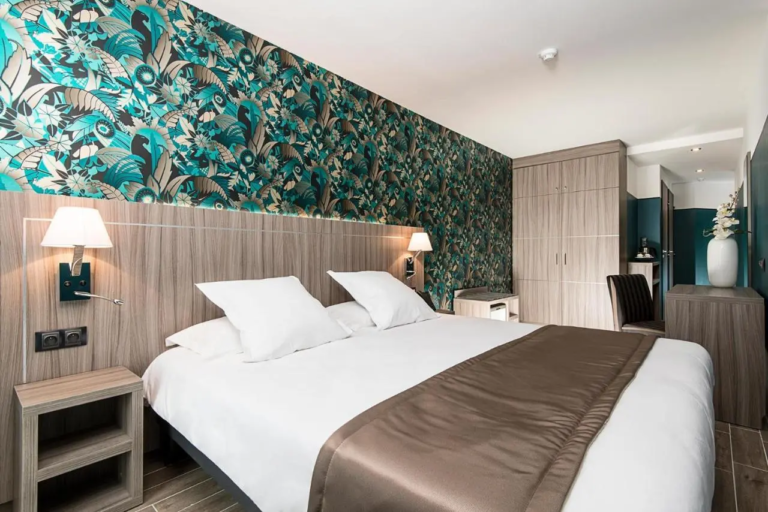 Unique Hôtel Résidence - Saint-Raphaël