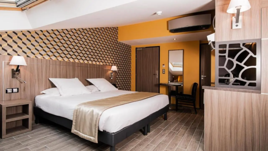 Unique Hôtel Résidence - Saint-Raphaël
